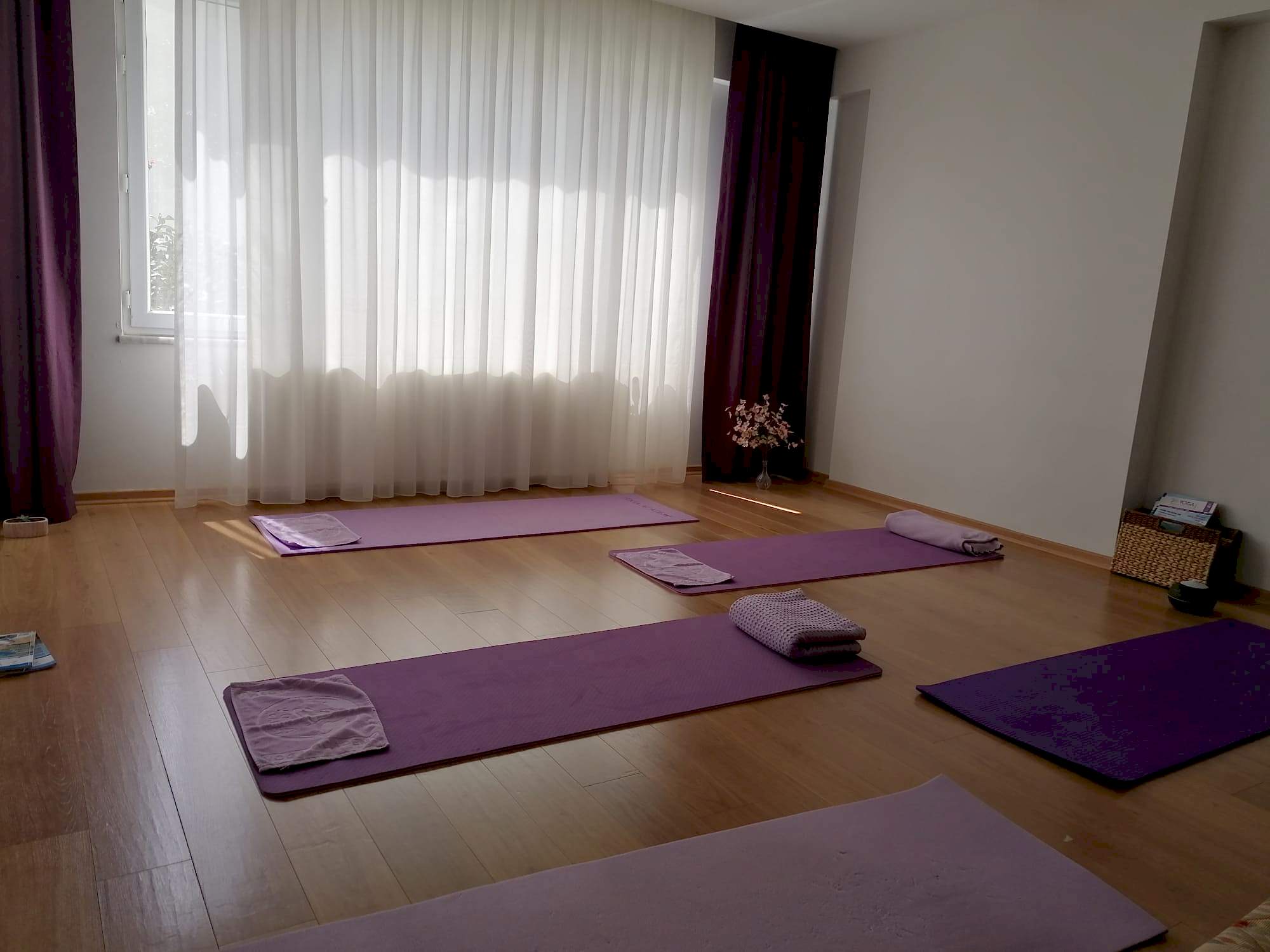 YOGA ACADEMY ÇEKMEKÖY